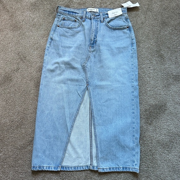 Abercrombie & Fitch Denim Midi Split High Waist Skirt - Picture 2 of 5
